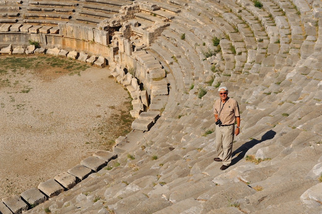 Kas-10-2009-038.jpg - Wie man hier sehen kann, hat das Amphitheater durchaus gewaltige Dimensionen.